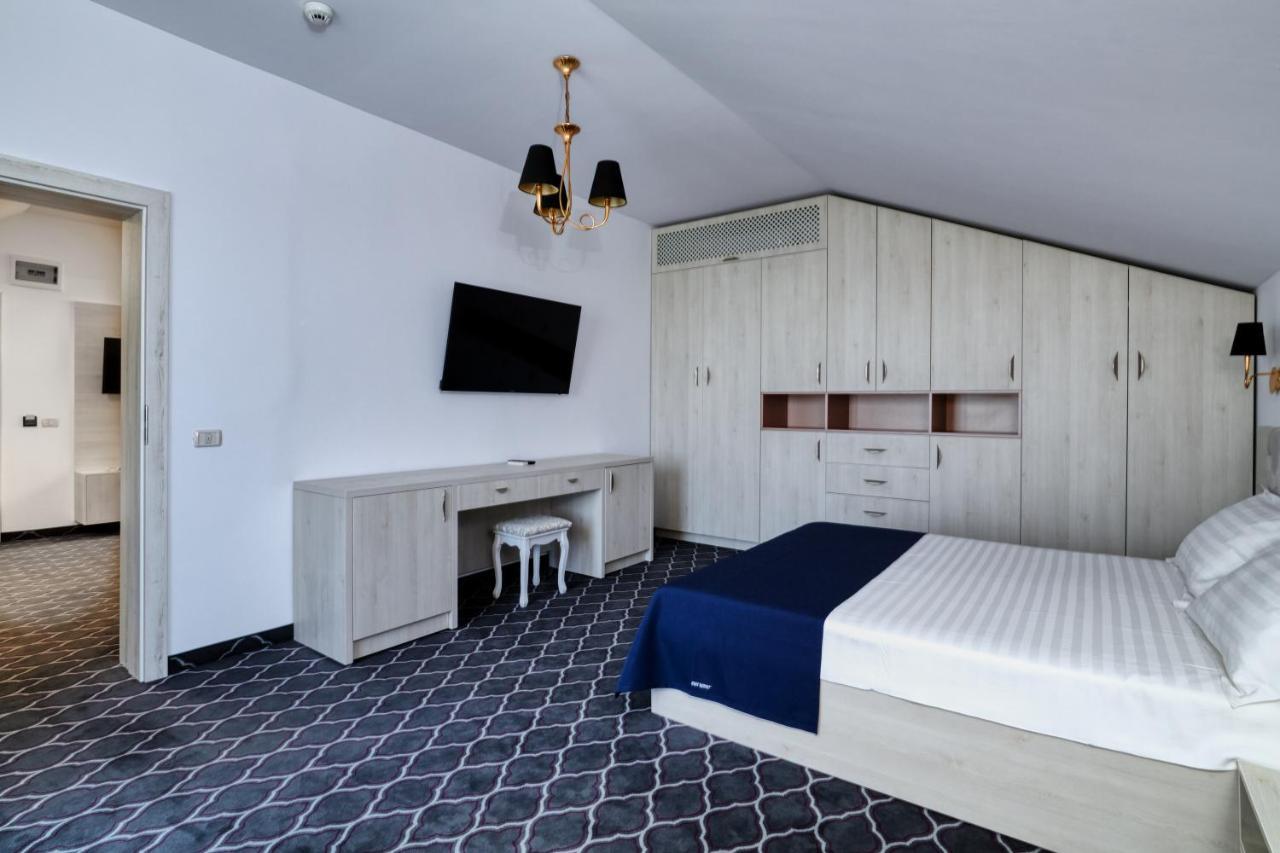 Eros Beach Resort Năvodari Eksteriør bilde